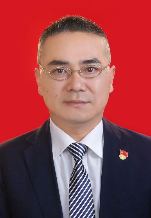 罗泽斌当选绵阳市涪城区人大常委会副主任